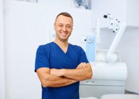 Cum afli dacă poți scăpa definitiv de ochelari cu ajutorul unei operații cu laser