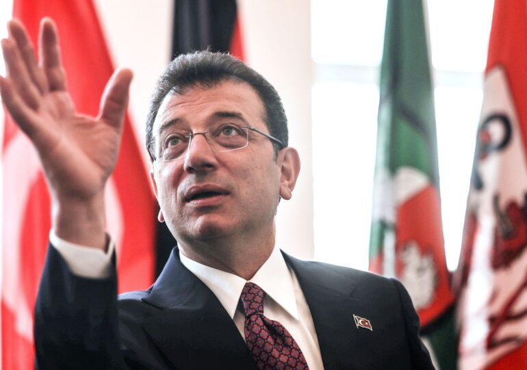 Primarul din Istanbul riscă peste 2.300 de ani de închisoare