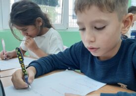 Situația drepturilor copilului în România este îngrijorătoare: cel mai mare risc de sărăcie din UE, abandon școlar, victime ale jocurilor de noroc și probleme de sănătate mintală în creștere