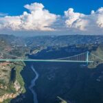 Un pod abia inaugurat în China s-a prăbușit parțial (Video)