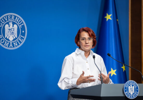 Ioana Dogioiu se delimitează de ”excesul de zel” al ofițerului de presă, care i-a îmbrâncit pe jurnaliști: Nu a primit niciun fel de indicație