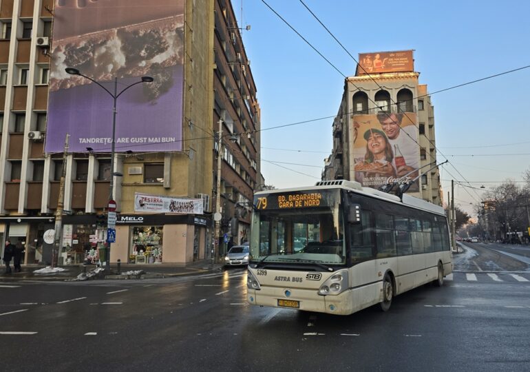 Când scăpăm de troleibuzele hârbuite? Primăria București ia bani europeni ca să cumpere încă 100, nou-nouțe