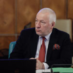 Iulian Fota, România