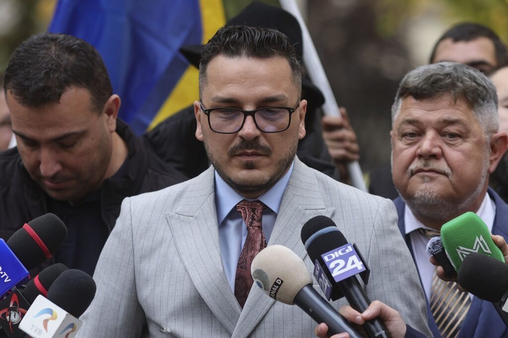 „Makaveli” și-a depus candidatura la Primăria Capitalei. Câte semnături a strâns