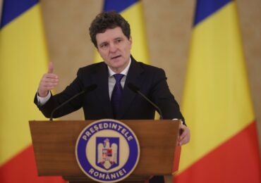 LIVE Nicușor Dan anunță ce face după ce Parlamentul a demis Guvernul Bolojan