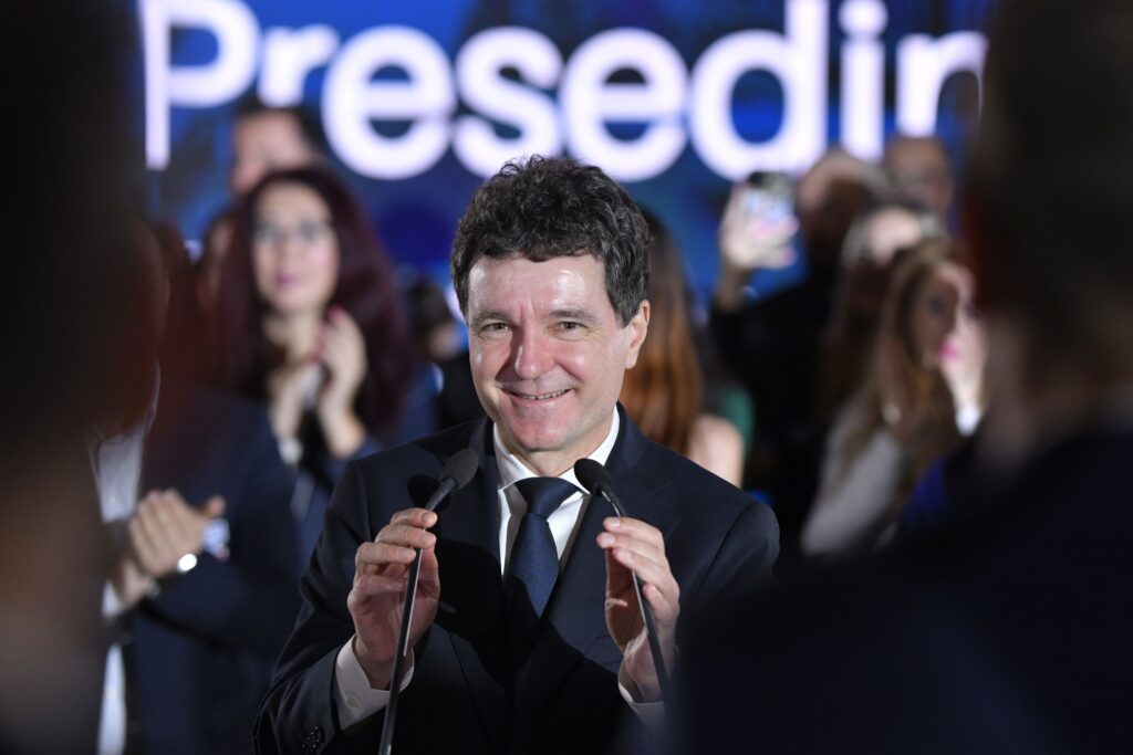 BUCURESTI - ALEGERI - USR - PRIMARIA CAPITALEI - D