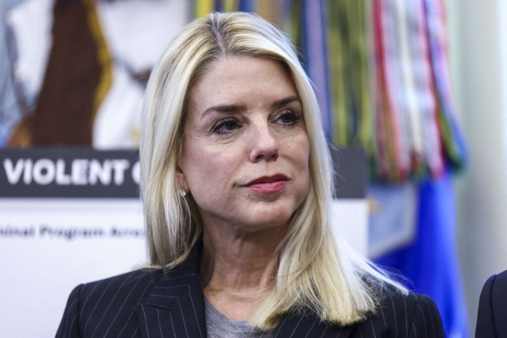 US President Donald Trump and FBI Director Kash Pa