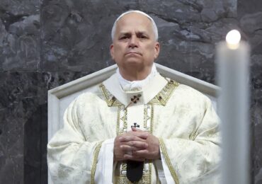 Ruptură în Biserica Catolică: Vaticanul excomunică episcopii unei grupări tradiționaliste și îi avertizează pe credincioși