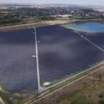 Cu bani din PNRR, a fost pus în funcțiune cel mai mare parc fotovoltaic din România construit pe teren degradat (Video)
