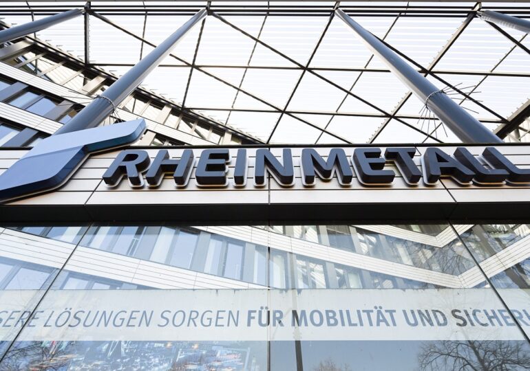 Miruță a renegociat contractul cu Rheinmetall pentru că a găsit „condiții nedrepte pentru statul român": Am obținut 92 de milioane de euro în plus și drept de veto