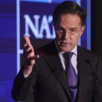 Vizită de consolare a liderului NATO în România?