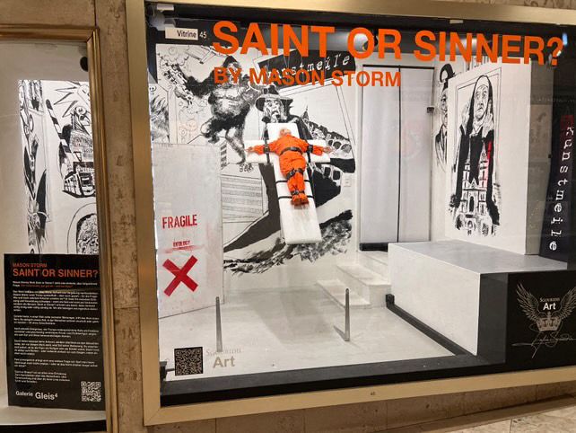 Imaginea zilei: Donald Trump, „răstignit” (Foto&Video)