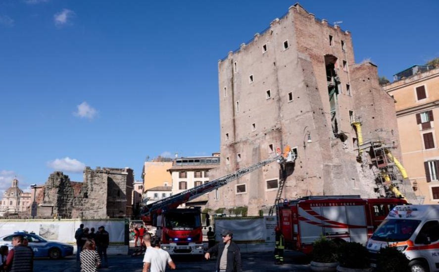 Muncitorul român prins sub dărâmăturile unui turn medieval din Roma a murit. Mesajele lui Nicușor Dan și al Georgiei Meloni (Video) UPDATE