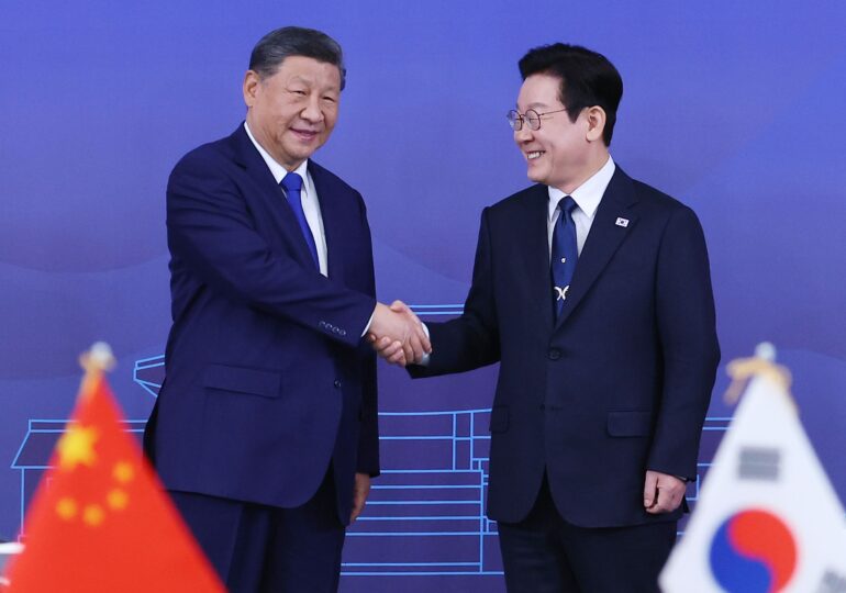 O glumă neobișnuită a președintelui chinez Xi Jinping privind spionajul ține prima pagină a ziarelor din Seul