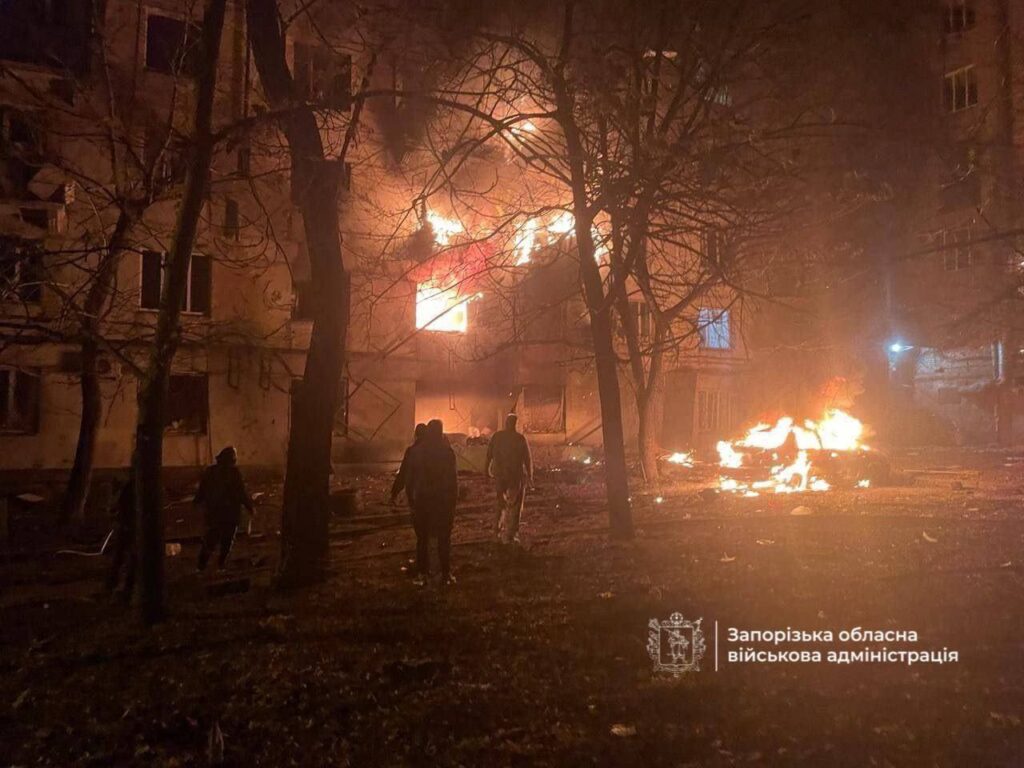 Ziua 1372 Planul de pace al SUA, inspirat dintr-un document rus. Rutte îndeamnă la prudență. Atac puternic la Zaporojie (Foto & Video)