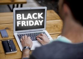 Un vechi client eMAG, așteptând Black Friday