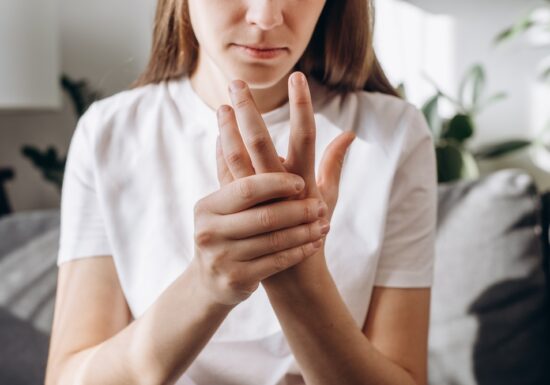 Cum recunoști simptomele neuropatiei periferice