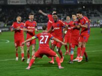 FCSB se bucura dupa gol