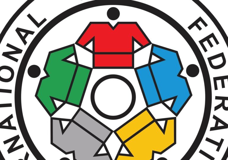 Federația Internațională de Judo reintegrează sportivii ruși