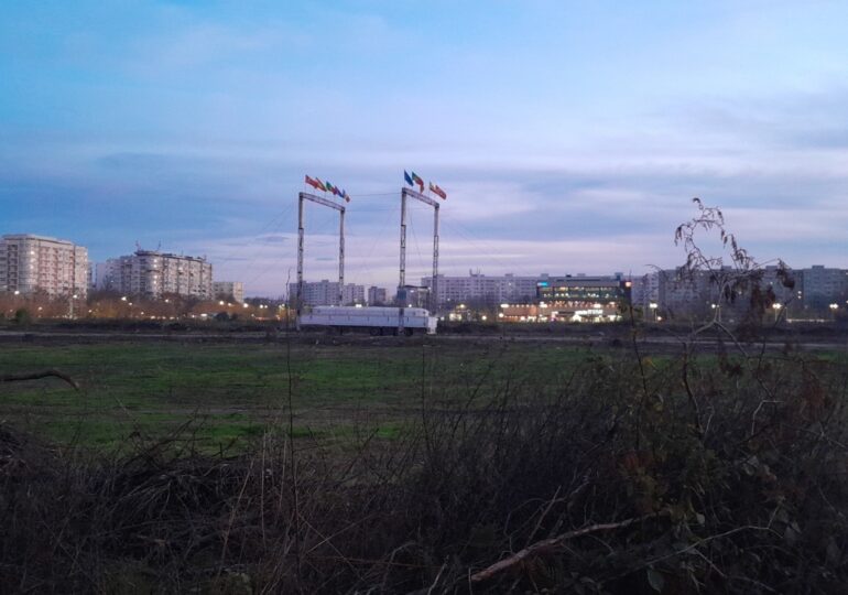 În zona retrocedată din IOR a răsărit „Mushi Land”: Poliția Locală a amendat și a oprit lucrările