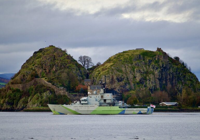 Alertă în Canalul Mânecii: Marina britanică a interceptat o corvetă și un petrolier rusesc