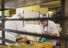 Peste trei decenii de tradiție, adaptare și inovație la Ana Pan