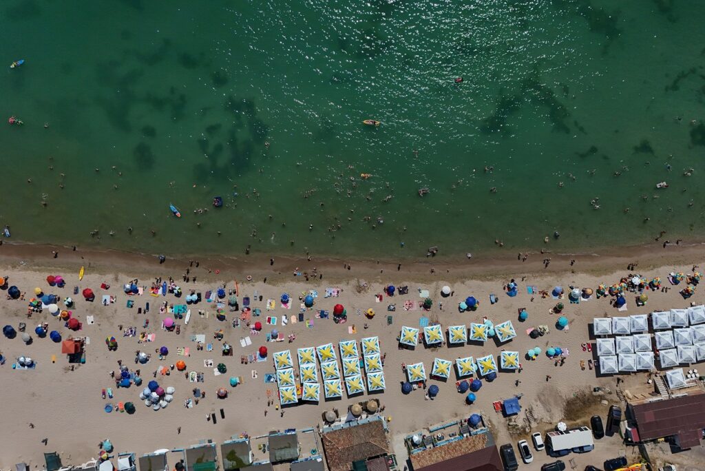 Vacanțe la mare, de la doar 42 lei/noapte – oferta de primăvară Litoralul pentru Toți 2026