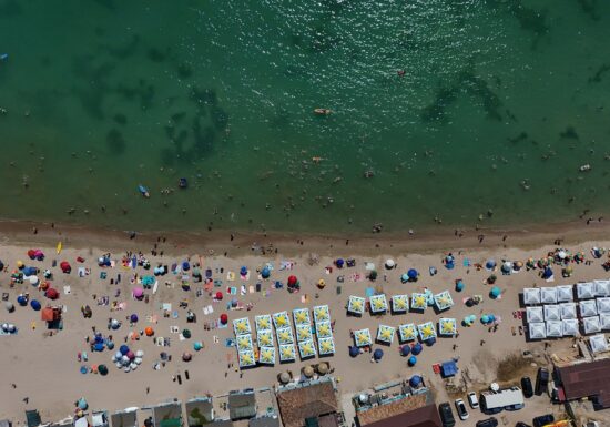 Vacanțe la mare, de la doar 42 lei/noapte - oferta de primăvară Litoralul pentru Toți 2026
