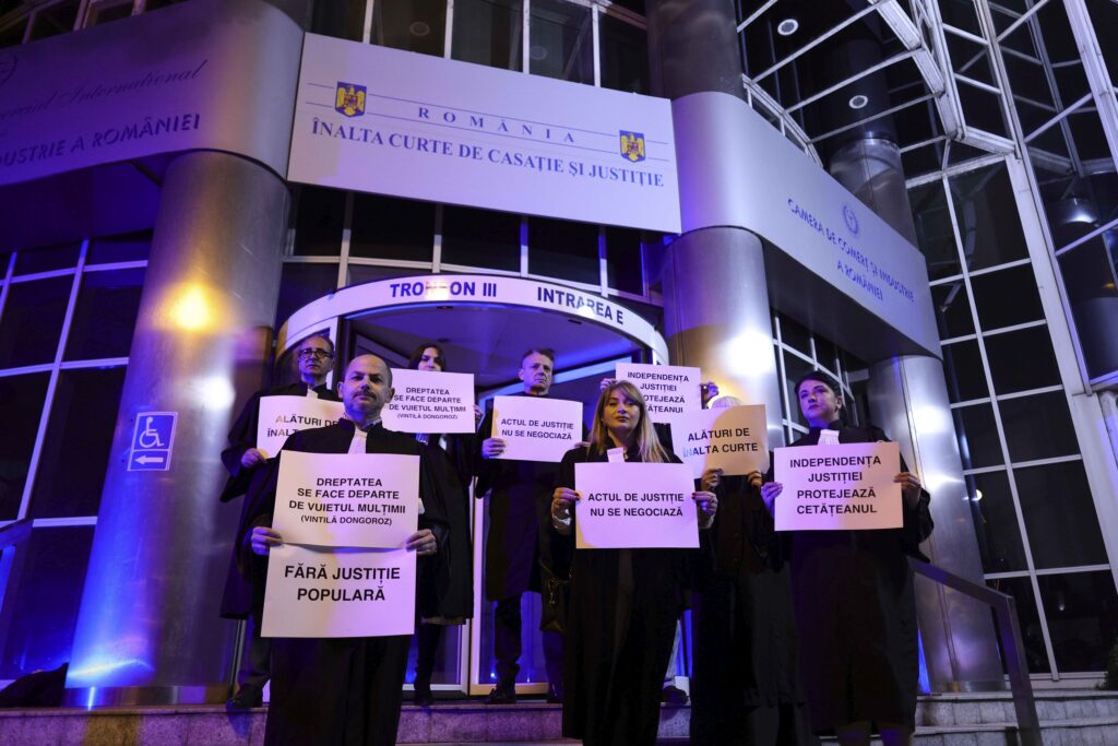 protest Savonea - judecători