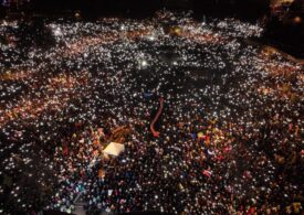 Mii de cehi și slovaci au ieșit în stradă pentru democrație: Libertatea nu este un cadou, ci un drept (Foto & Video)
