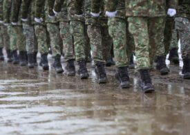 Repetiții generale pentru Parada Militară de Ziua Națională. Pe 1 Decembrie vor defila peste 2.900 de militari și specialiști și 45 de aeronave