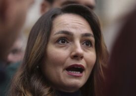 Scandal la suveraniști: Anamaria Gavrilă l-a dat afară pe cel pe care acum o lună îl numise ”cu bucurie și încredere” lider de grup parlamentar