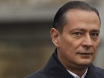 Sectorul 4 renunță la taxa plătită de cei care nu aveau loc de parcare. A fost aprobat și un sprijin de 600 de lei pentru carburanți