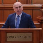 LIVE Parlamentul dezbate moțiunea de cenzură. Opoziția a adus mingi de fotbal (Foto & Video)