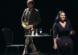 Regina mamă, Comedie din greșeală, Ce avem noi aici?, spectacole de colinde și Regal Vienez, în încheierea lui 2025 pe scene din București și din întreaga țară