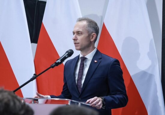 Polonia investește peste 2 miliarde de euro într-un scut anti-drone