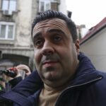 Fost ministru PSD, reținut pentru că a intermediat mita într-un contract de milioane de euro