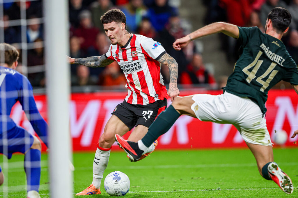 PSV, meci nebun în Olanda cu Dennis Man titular. Antrenorul românului se arată indignat