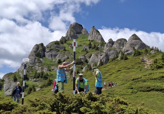 Traseu emblematic din Munții Ciucaș, reabilitat complet de voluntari