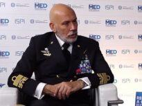 NATO ia în considerare adoptarea unei atitudini „mai agresive” împotriva războiului hibrid al Rusiei. UPDATE Reacția Moscovei