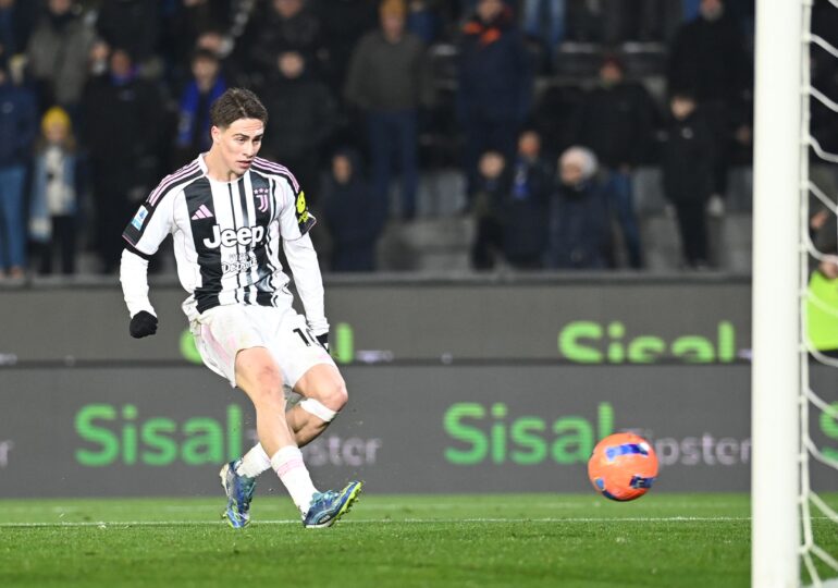 Avertisment din Italia pentru Mircea Lucescu și echipa națională, înainte de marele baraj cu Turcia. Gol al puștiului minune în stilul Maradona (Video)