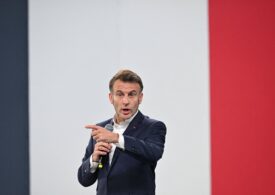 Imaginile zilei: Macron fugind de agenții chinezi (Video)