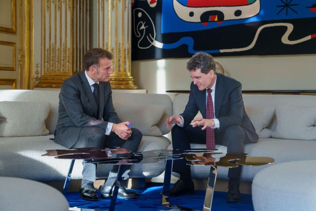 Imaginile zilei: Video selfie în limba română cu Macron și Nicușor Dan
