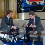 Imaginile zilei: Video selfie în limba română cu Macron și Nicușor Dan