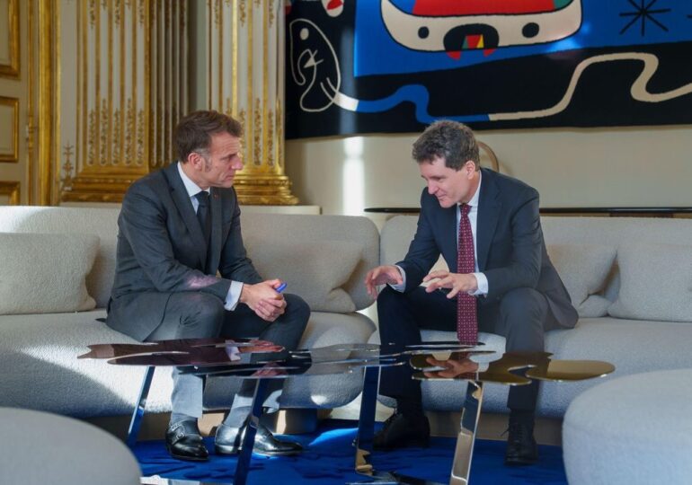 Imaginile zilei: Video selfie în limba română cu Macron și Nicușor Dan