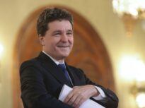 Nicușor Dan explică de ce nu are TV acasă, de ce nu s-a dus la catafalcul lui Mircea Lucescu și de ce nu se va muta la vară în Vila Lac