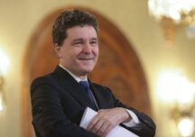 Nicușor Dan explains TV-free home, absence from Mircea Lucescu’s funeral and plans regarding official residence move