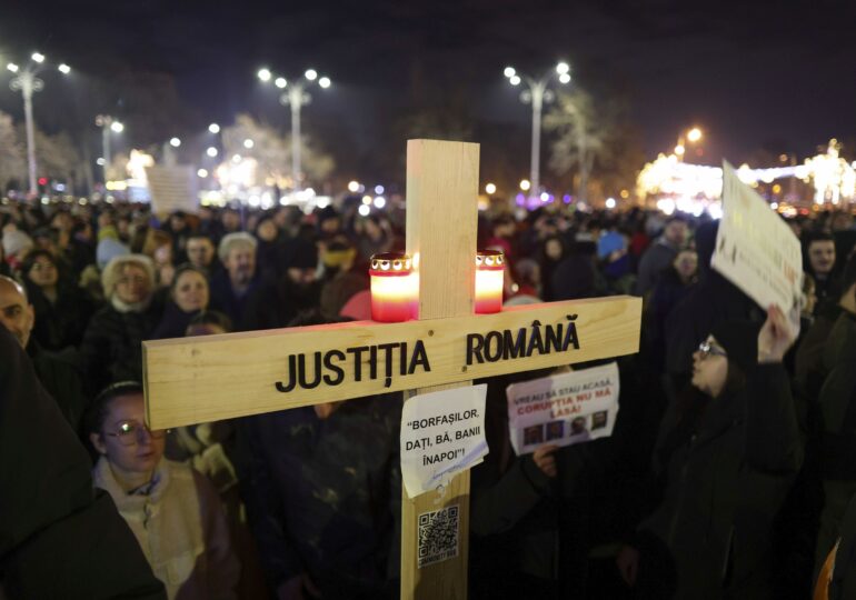 A patra zi de proteste pentru o justiție independentă. Mii de oameni în stradă, manifestații în țară și în diaspora (Video)
