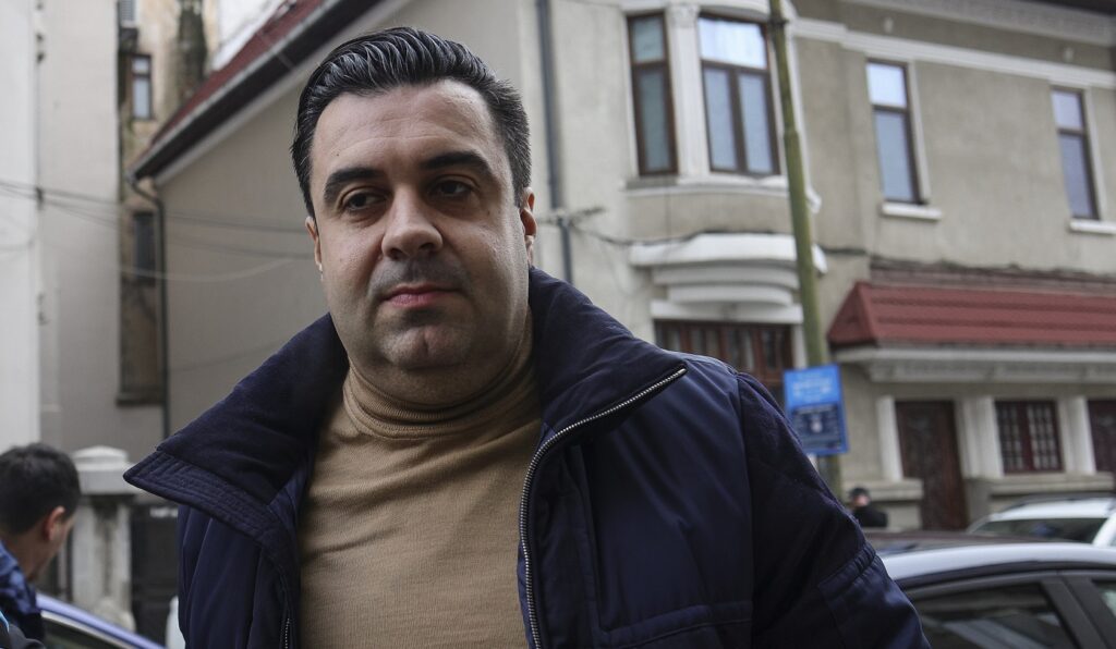Fostul ministru PSD Răzvan Cuc, arestat preventiv în dosarul cu mita de 1 milion de lei