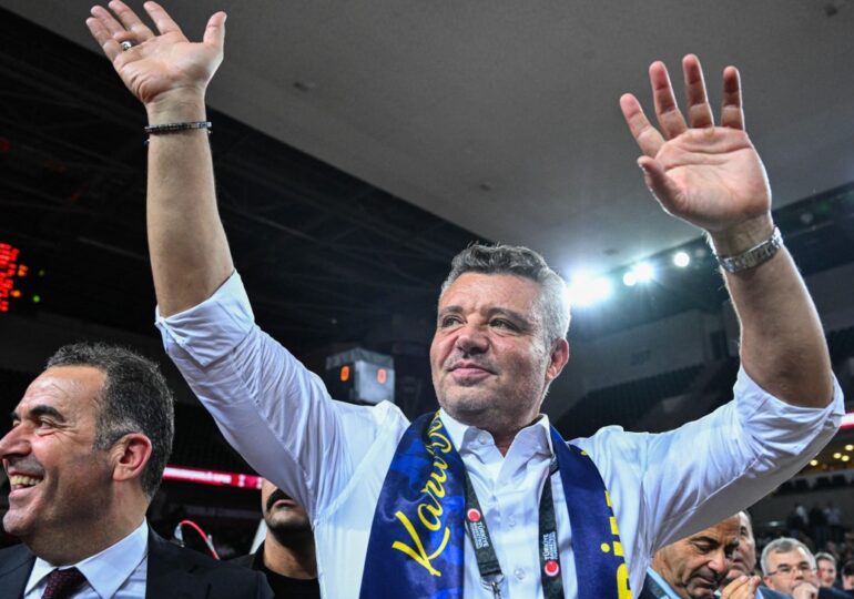 Președintele lui Fenerbahce, eliberat după ce a fost prins cu droguri